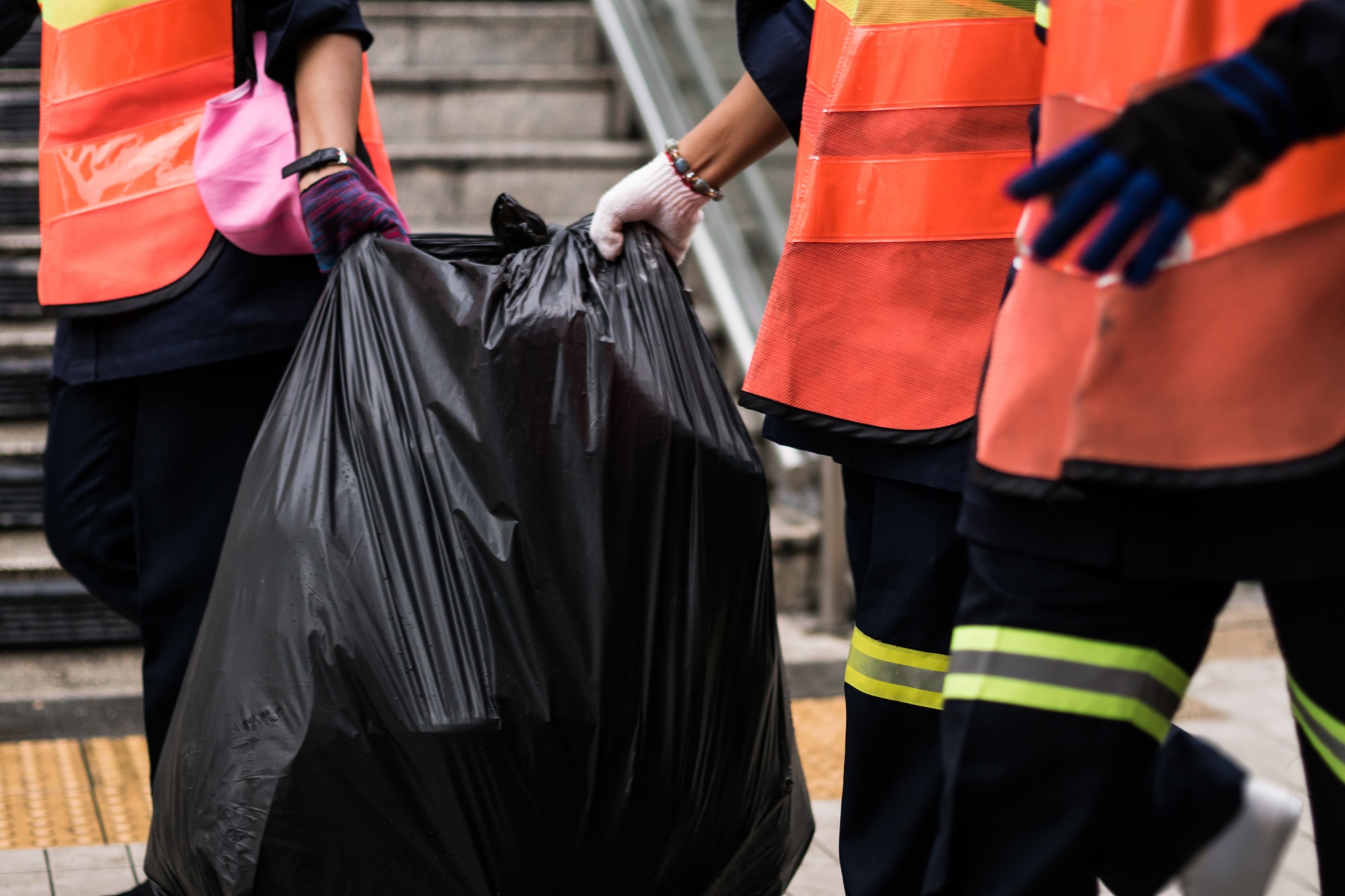 Finding High-Value Commercial and Residential Junk Removal Services Before Booking